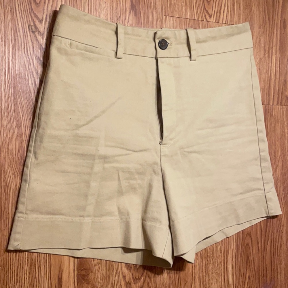 Adorable ass preppy khaki shorts